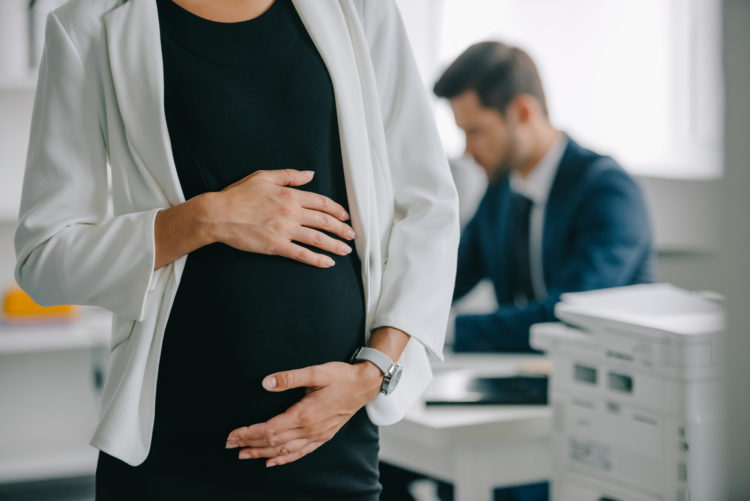 Examples of Pregnancy Discrimination in the Workplace Examples of Pregnancy Discrimination in the Workplace