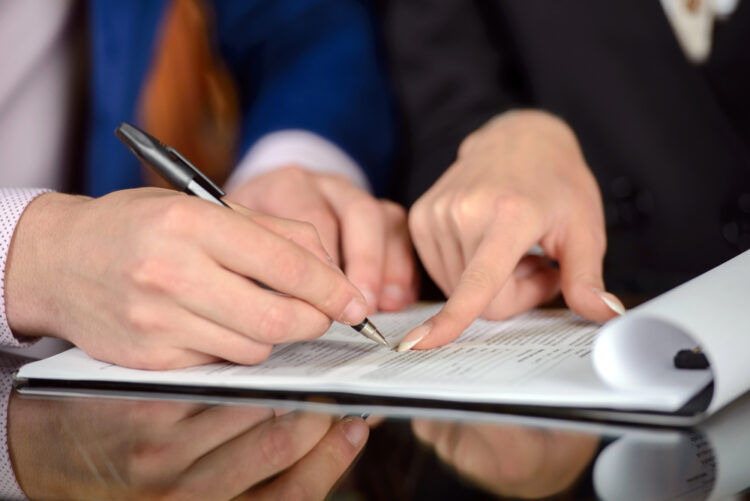 Is Your Employer Misclassifying You? Why Independent Contractor vs. Employee Status Matters Is Your Employer Misclassifying You? Why Independent Contractor vs. Employee Status Matters